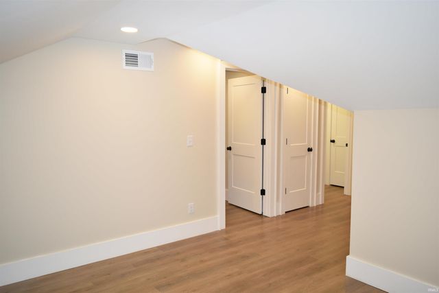 4301 Kratzville Road, Evansville, IN 47710