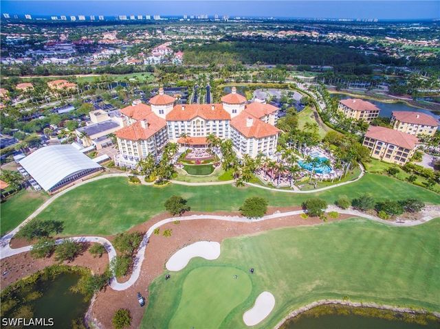 2658 Bolero DR 9-2, Naples, FL 34109