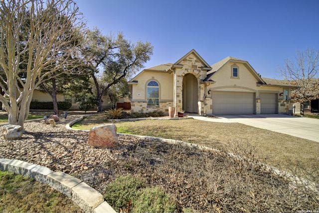 415 Mission Hill, New Braunfels, TX 78132