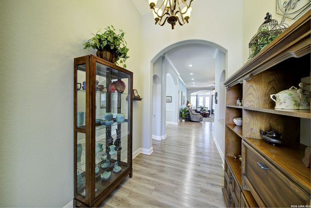 415 Mission Hill, New Braunfels, TX 78132