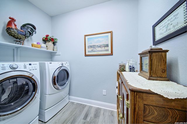 415 Mission Hill, New Braunfels, TX 78132