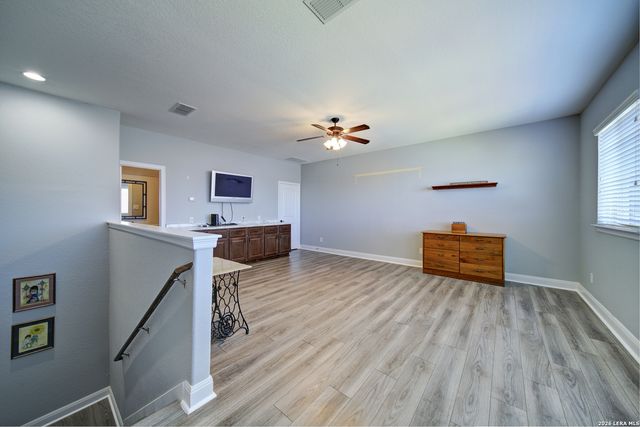 415 Mission Hill, New Braunfels, TX 78132