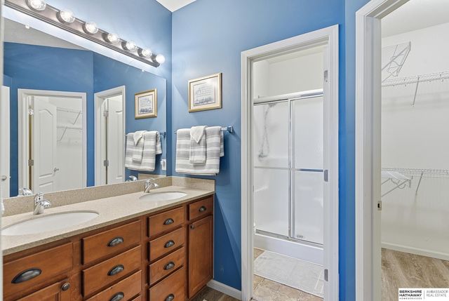 16030 Browne Street, Omaha, NE 68116