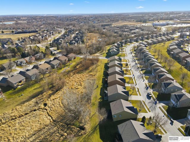 16030 Browne Street, Omaha, NE 68116