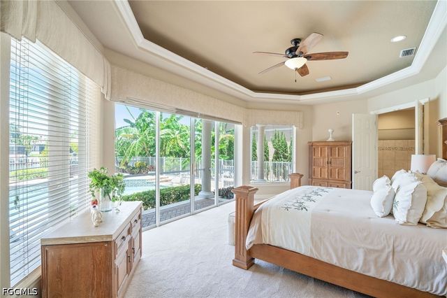 1523 Hermitage LN, Cape Coral, FL 33914