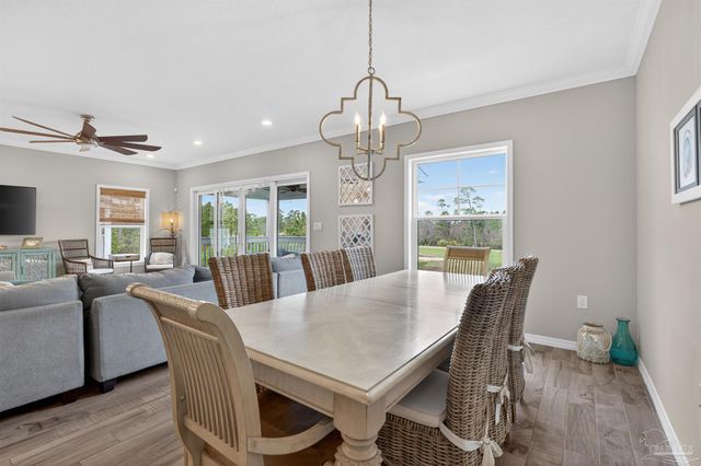 6622 Carlinga Dr, Pensacola, FL 32507