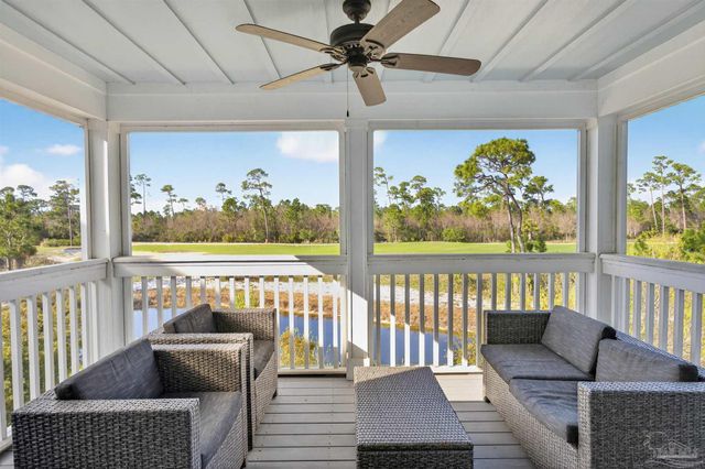 6622 Carlinga Dr, Pensacola, FL 32507