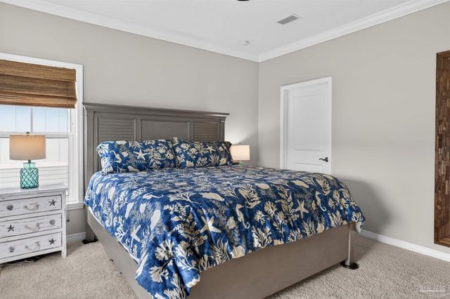 6622 Carlinga Dr, Pensacola, FL 32507