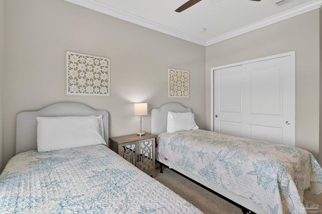 6622 Carlinga Dr, Pensacola, FL 32507