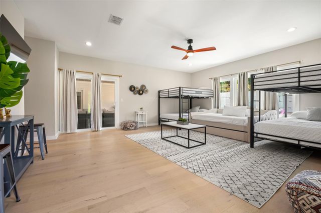 717 E Creek DR, Dripping Springs, TX 78620