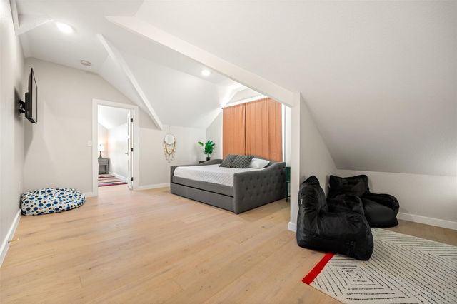 717 E Creek DR, Dripping Springs, TX 78620