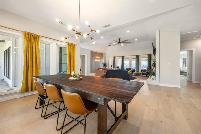 717 E Creek DR, Dripping Springs, TX 78620