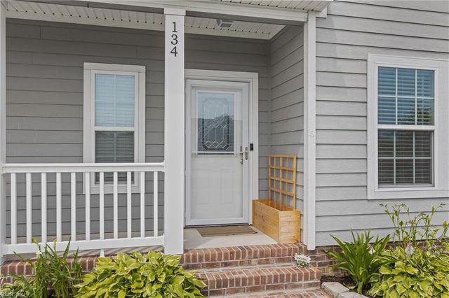 134 NW River DR, Moyock, NC 27958
