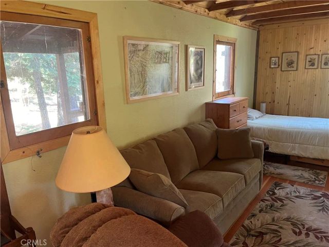 41 Stetson Creek, Angelus Oaks, CA 92305