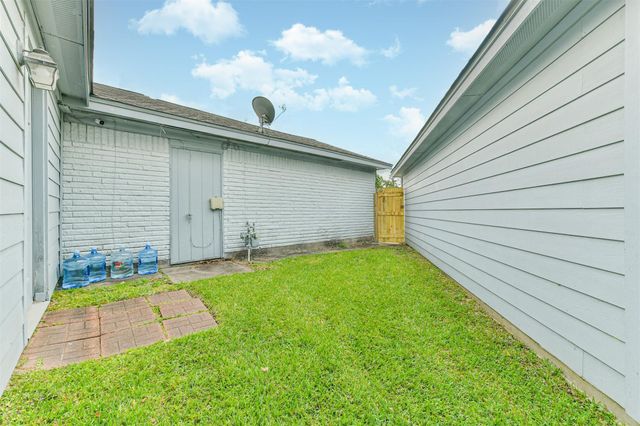 823 Townley Street, Channelview, TX 77530
