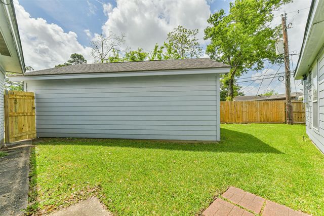 823 Townley Street, Channelview, TX 77530