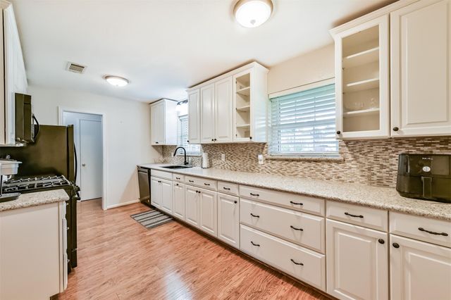 823 Townley Street, Channelview, TX 77530