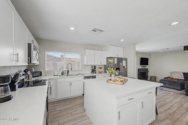 538 W Flower Avenue, Mesa, AZ 85210