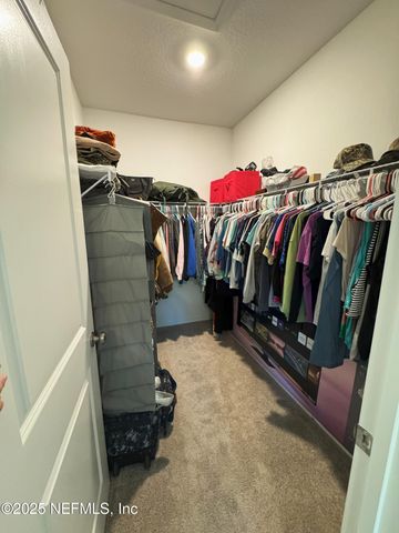 326 ANNIES Place, Jacksonville, FL 32218