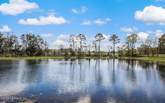 326 ANNIES Place, Jacksonville, FL 32218