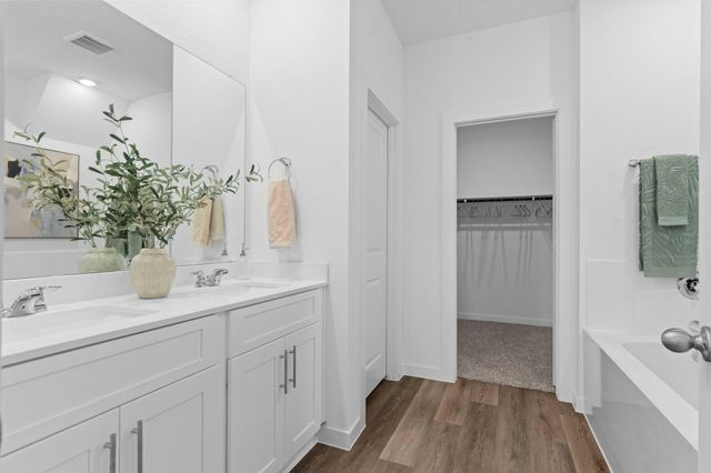 3510 Grassland Drive, League City, TX 77573