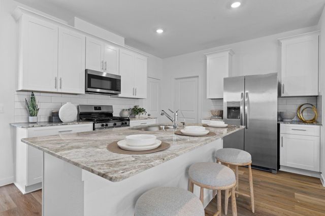 3510 Grassland Drive, League City, TX 77573