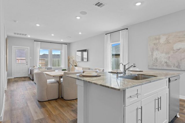 3510 Grassland Drive, League City, TX 77573