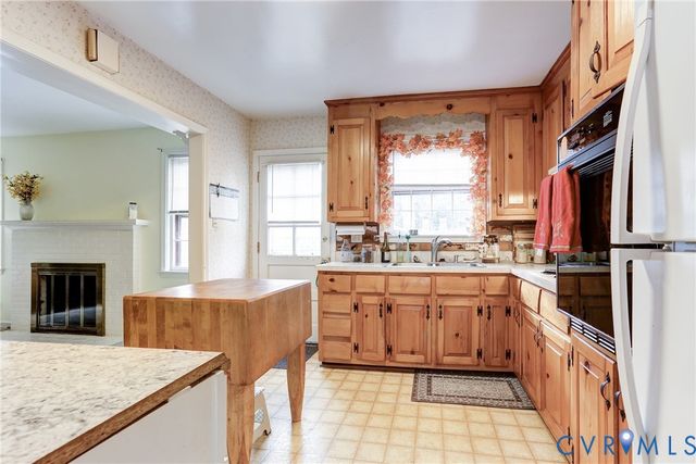 8903 Pinyon Rd, Henrico, VA 23229