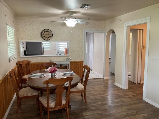 37204 MAGNOLIA AVENUE, Dade City, FL 33523