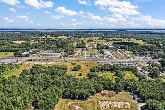 2296 U.S. HWY 441, Fruitland Park, FL 34731