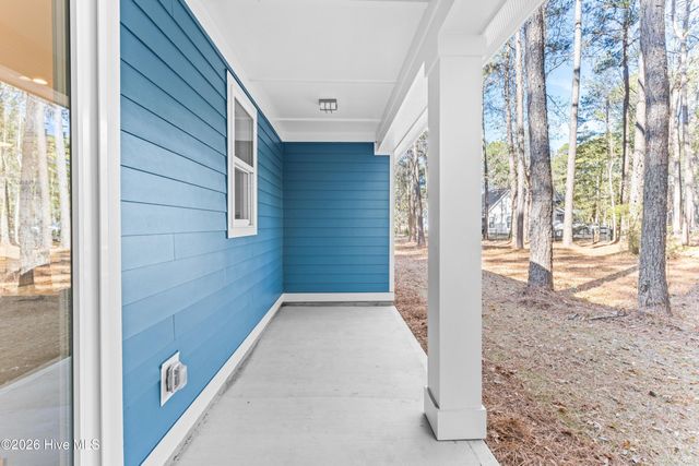 570 Captains Court SE, Bolivia, NC 28422