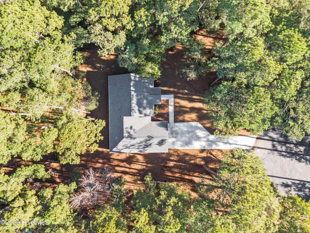 570 Captains Court SE, Bolivia, NC 28422