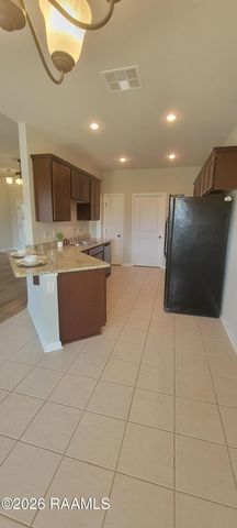102 Saint Kenan Street, Youngsville, LA 70592