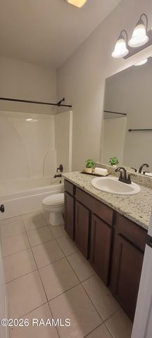 102 Saint Kenan Street, Youngsville, LA 70592