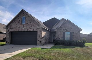 102 Saint Kenan Street, Youngsville, LA 70592