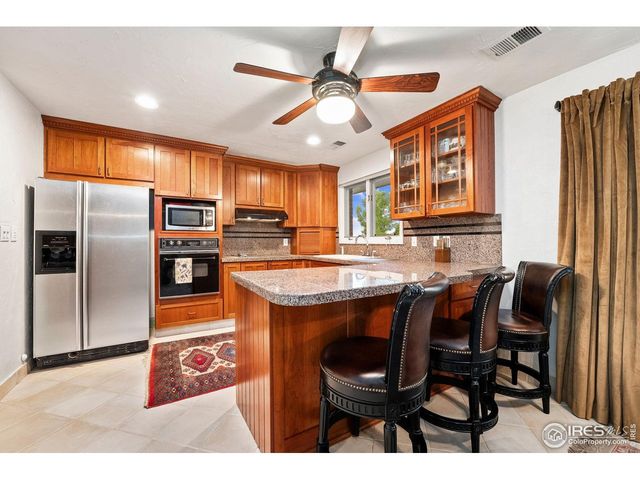 3553 Valley Oak Dr, Loveland, CO 80538