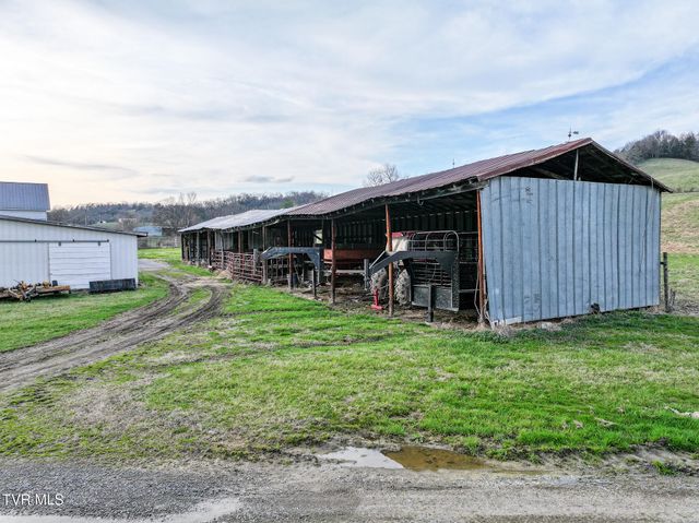 2512 Old Parrottsville Highway, Parrottsville, TN 37843