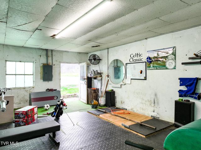 2512 Old Parrottsville Highway, Parrottsville, TN 37843