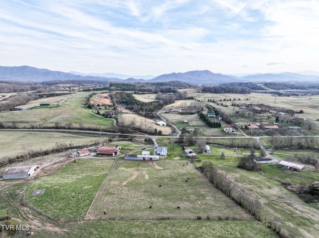2512 Old Parrottsville Highway, Parrottsville, TN 37843