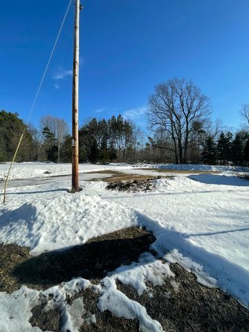 3008 N Amber Road, Scottville, MI 49454