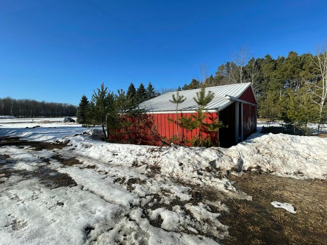 3008 N Amber Road, Scottville, MI 49454