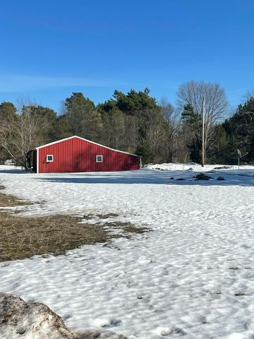 3008 N Amber Road, Scottville, MI 49454