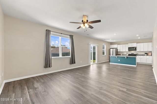 808 Airlie Vista Lane, Holly Ridge, NC 28445