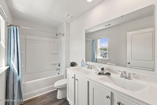 808 Airlie Vista Lane, Holly Ridge, NC 28445