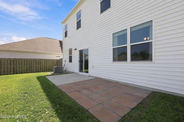 808 Airlie Vista Lane, Holly Ridge, NC 28445