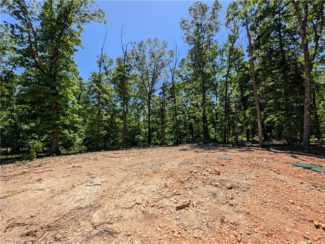 3 Kent Drive, Bella Vista, AR 72714