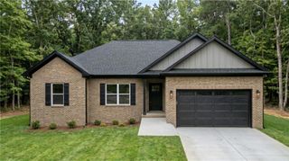 3 Kent Drive, Bella Vista, AR 72714