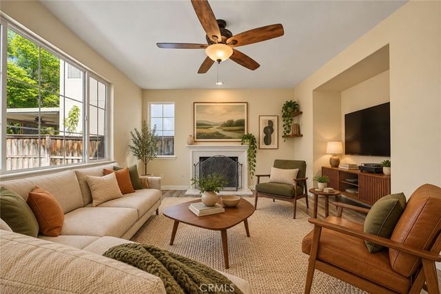 1561 N Catskills, Upland, CA 91786