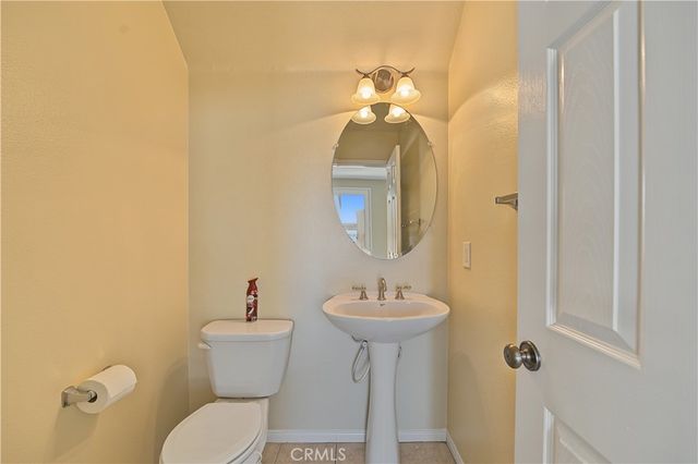 1561 N Catskills, Upland, CA 91786