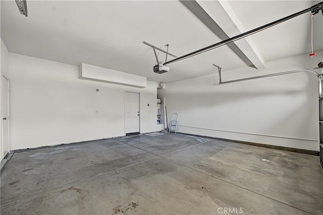 1561 N Catskills, Upland, CA 91786